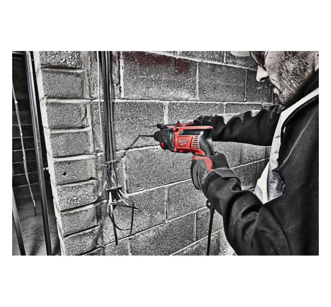 Перфоратор 3-режимный SDS PLUS MILWAUKEE PH 26 T (2,4 Дж)