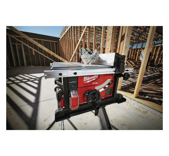 Пила настольная-циркулярная аккумуляторная бесщёточная MILWAUKEE M18 FTS210-121B ONE-KEY , (замена н