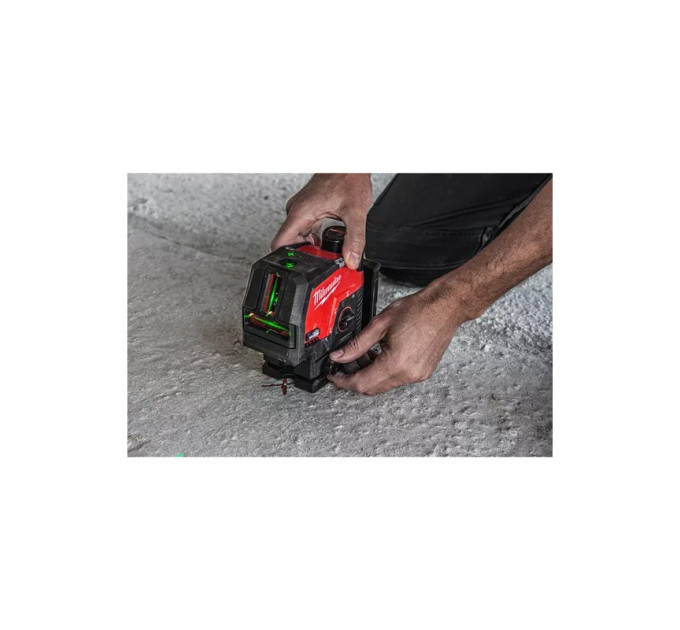 Нівелір лінійно-крапковий акумуляторний MILWAUKEE M12 CLLP-0C (зелений промінь)