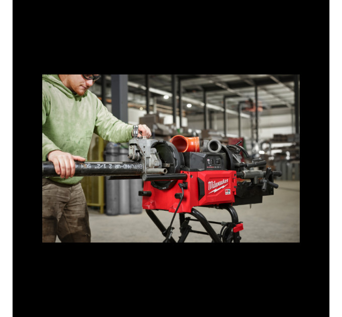 Трубонарізний верстат MX FUEL™ 2″ з ONE-KEY™ MILWAUKEE
