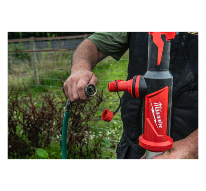 Насос аккумуляторный для перекачки жидкости MILWAUKEE M18 BLSWP-0 (каркас)