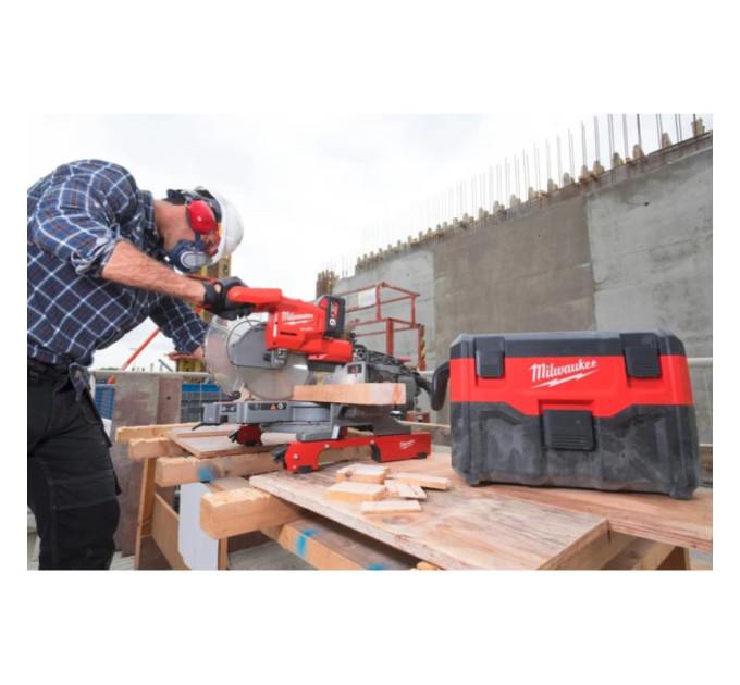 Пылесос аккумуляторный MILWAUKEE M18 VC2-0 (каркас) для воды и сухого мусора