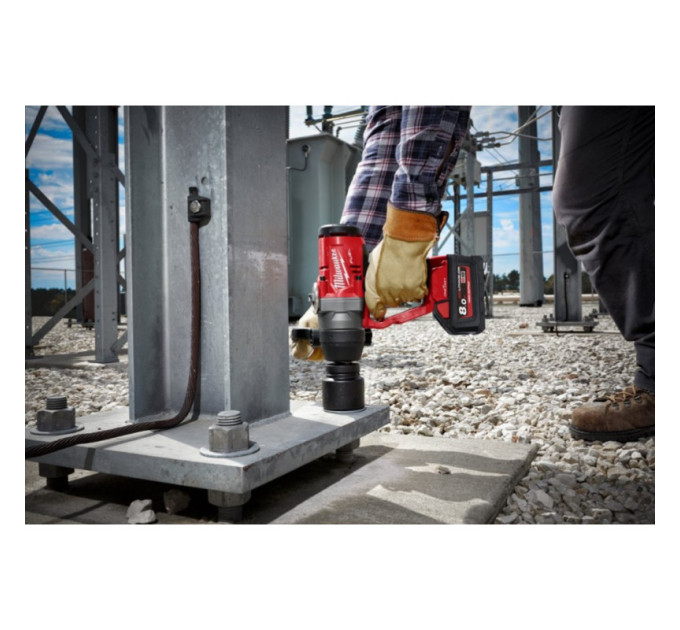 Гайковерт аккумуляторный бесщеточный MILWAUKEE 1'' (2400Нм) M18 ONEFHIWF1-0X, с кольцом (каркас)