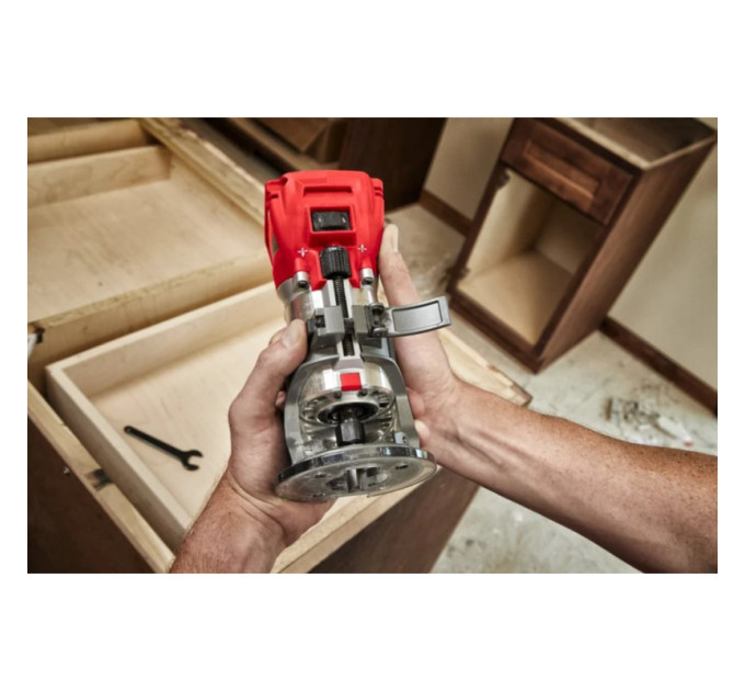 Фрезер аккумуляторный кромочный MILWAUKEE M18 FTR8-0X (каркас+HDкейс)