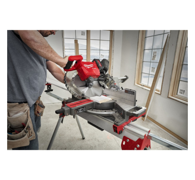 Пила торцовочная аккумуляторная бесщеточная MILWAUKEE M18 FMS305-121 (Ø305мм) (ЗУ+1акк.Х12Ач), (заме
