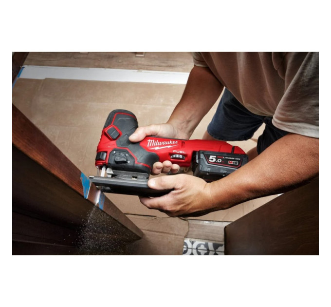 Пила лобзиковая аккумуляторная бесщёточная MILWAUKEE M18 FBJS-502X (ЗУ+2акк.Х5Ач+HDкейс)