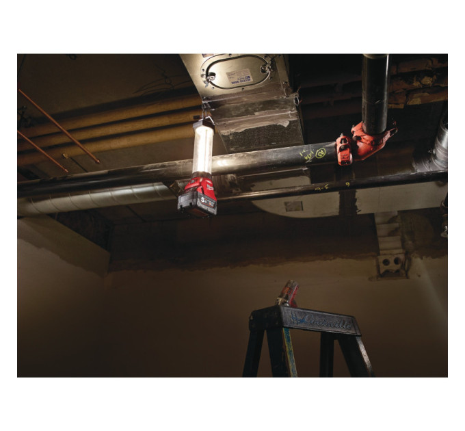 Фонарь светодиодный аккумуляторный MILWAUKEE M18 LL-0