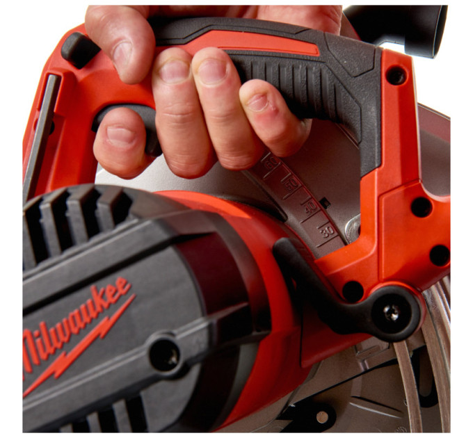 Циркулярная пила MILWAUKEE CS 85 CBE 4933451116