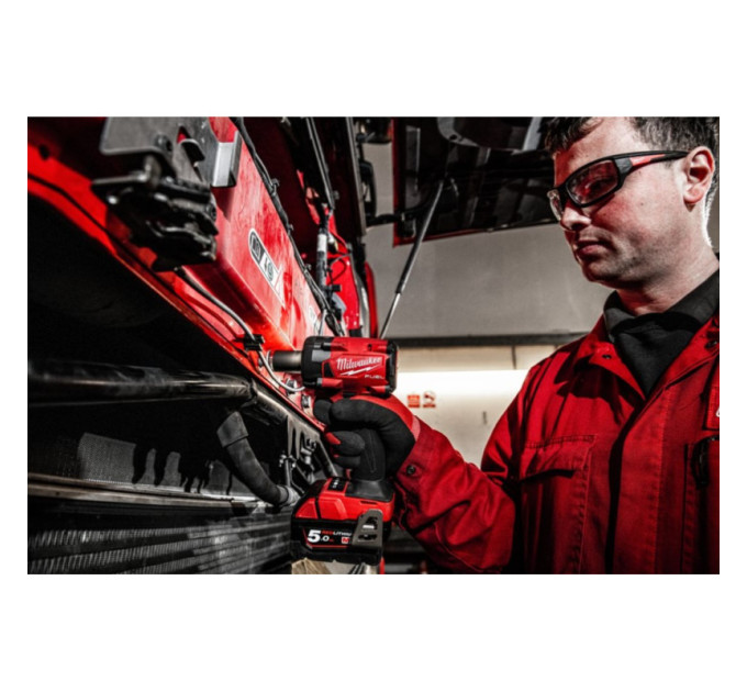 Гайковерт аккумуляторный бесщеточный MILWAUKEE 1/2" (339 Нм) M18 FIW2P12-0X, с пином (каркас+кейс)