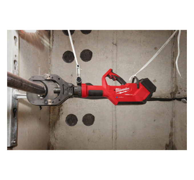 Кабелерез гидравлический аккумуляторный MILWAUKEE M18 HSFC125R-802C (ЗУ+2ак.Х8Ач+кейс) FORGE™