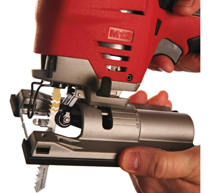 Пила лобзиковая аккумуляторная MILWAUKEE M12 JS-402B (ЗУ+2акк.Х4Ач+сумка)