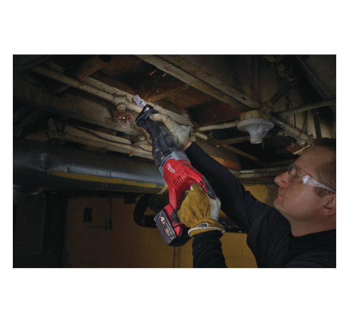 Пила сабельная аккумуляторная MILWAUKEE M18 BSX-0 (каркас)