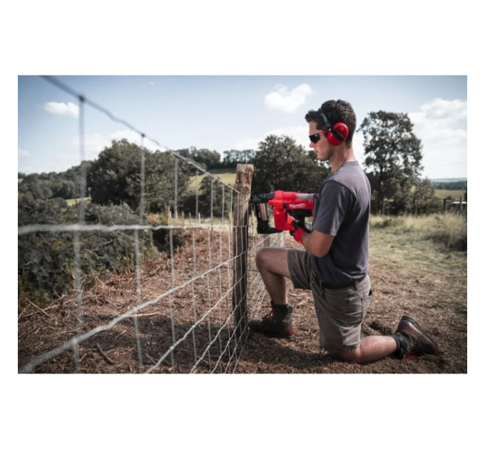 Степлер скобозабивной аккумуляторный бесщёточный MILWAUKEE M18 FFUS-0C
