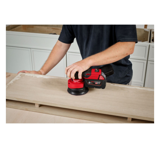 Шлифмашина эксцентриковая аккумуляторная бесщеточная MILWAUKEE M18 FROS125-0B Ø125мм (каркас)