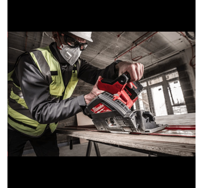 Пила дисковая погружная аккумуляторная бесщеточная MILWAUKEE M18 FPS55-0P Ø165мм (каркас+PACKOUT)