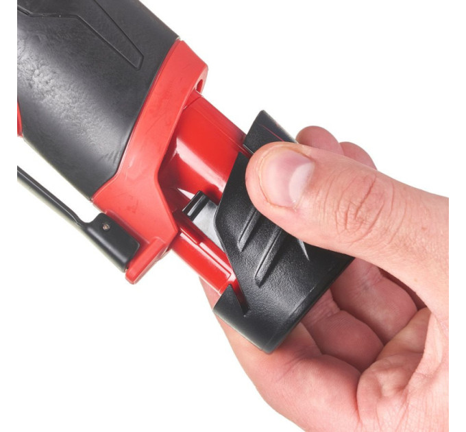 Трещётка аккумуляторная бесщёточная удлинённая MILWAUKEE 3/8" (75 Нм) M12 FIR38LR-0 (каркас)