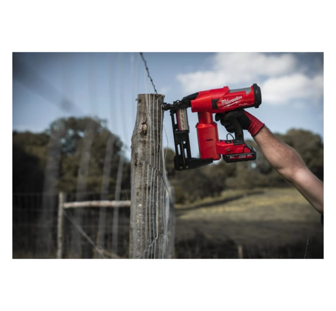 Степлер скобозабивной аккумуляторный бесщёточный MILWAUKEE M18 FFUS-0C