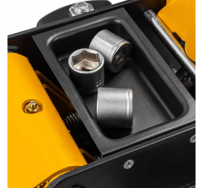 Домкрат підкатний гідравлічний низькопрофільний (75-505 мм) 3т JCB Tools JCB-TH33013