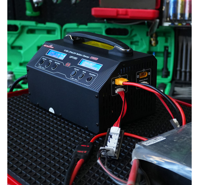 Зарядное устройство 2-канальное 2x22А 2-6S LiPo/LiHV 1100Вт 220В ULTRA POWER PROTESTER UP1100