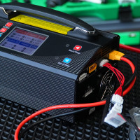 Зарядное устройство 2-канальное 24В 25А 2-6S LiPo/LiHV 1200Вт 220В (UP600+) ULTRA POWER  PROTESTER UP600PLUS